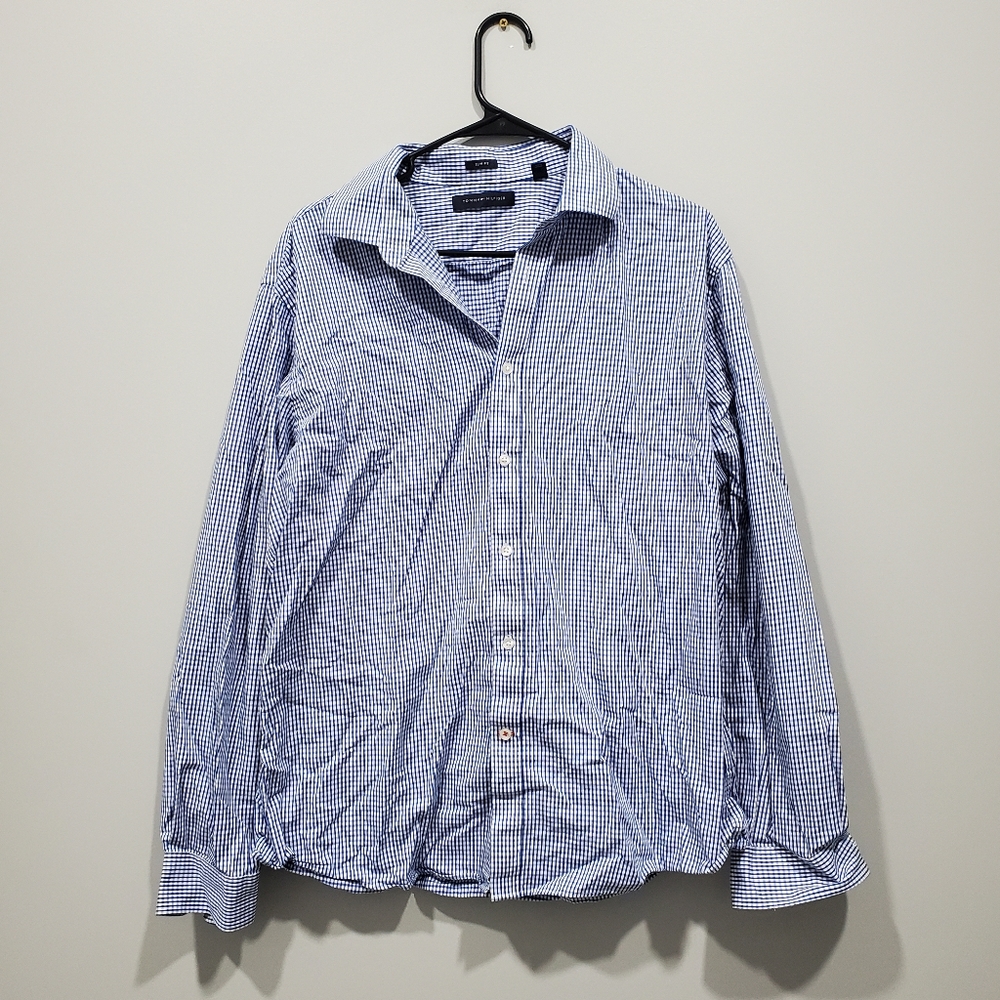 Tommy Hilfiger | Blue and White Plaid Collared Long Sleeve Button Down